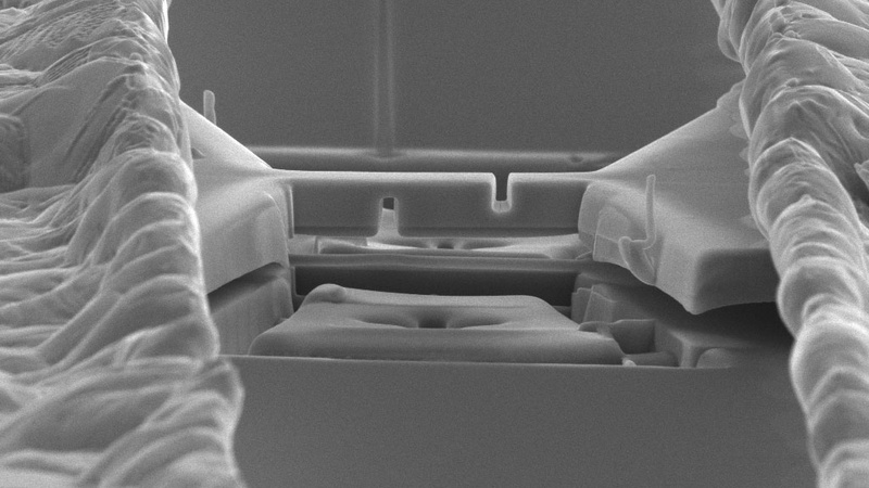 Scanning Electron Microscopy image of a 3D Focused Ion Beam sculpted superconducting NanoSQUID with single loop. |  ph. INRiM 
